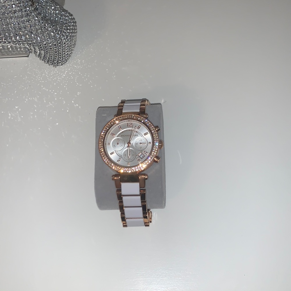 Michael Kors rose gold watch